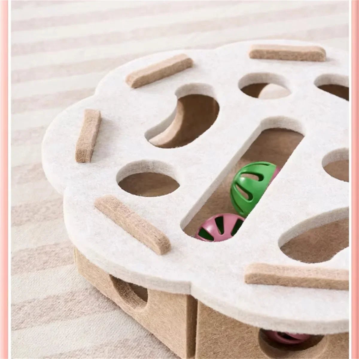 Cat Scratching Post and Puzzle Maze Toy Set Sisal and Felt Interactive Playing Toys for Indoor Kittens Entertainment Supplies - Happy Tails